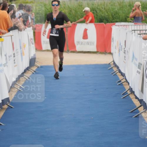 22.06.2025 - Viking Triathlon MichiJ http://msf.ph/oto/8111201 22.06.2025 15:02:36 Ziel 127 meine-sportfotos.de