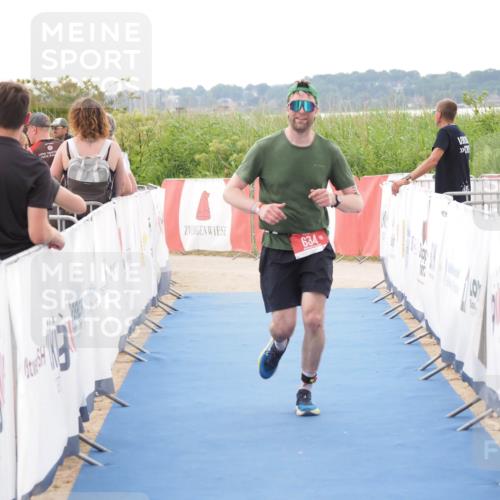 22.06.2025 - Viking Triathlon MichiJ http://msf.ph/oto/8111220 22.06.2025 16:23:16 Ziel 634 meine-sportfotos.de