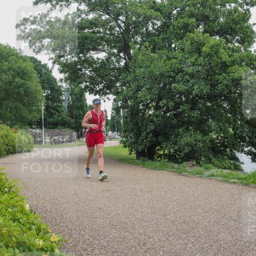 22.06.2025 - Viking Triathlon KatJ http://msf.ph/oto/8111238 22.06.2025 16:03:41 Laufen 353 meine-sportfotos.de