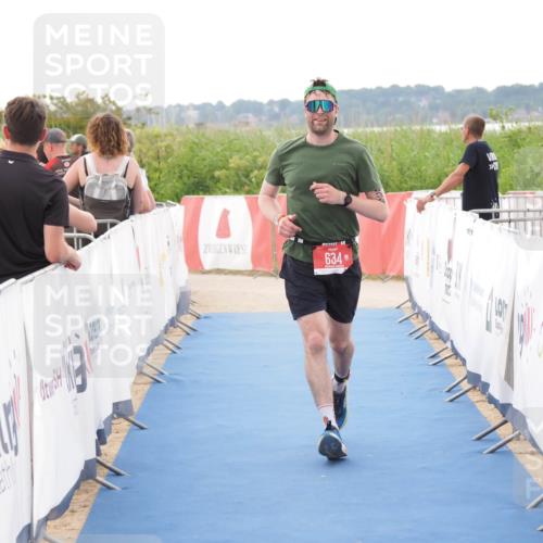 22.06.2025 - Viking Triathlon MichiJ http://msf.ph/oto/8111247 22.06.2025 16:23:17 Ziel 634 meine-sportfotos.de