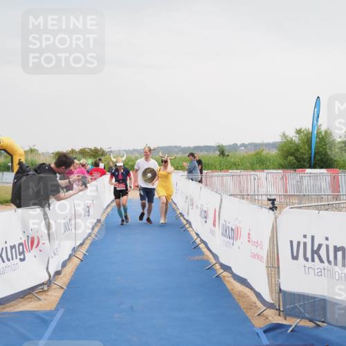 22.06.2025 - Viking Triathlon MichiJ http://msf.ph/oto/8111248 22.06.2025 16:40:54 Ziel 649 meine-sportfotos.de