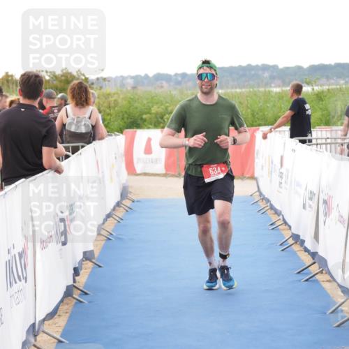 22.06.2025 - Viking Triathlon MichiJ http://msf.ph/oto/8111271 22.06.2025 16:23:17 Ziel 634 meine-sportfotos.de