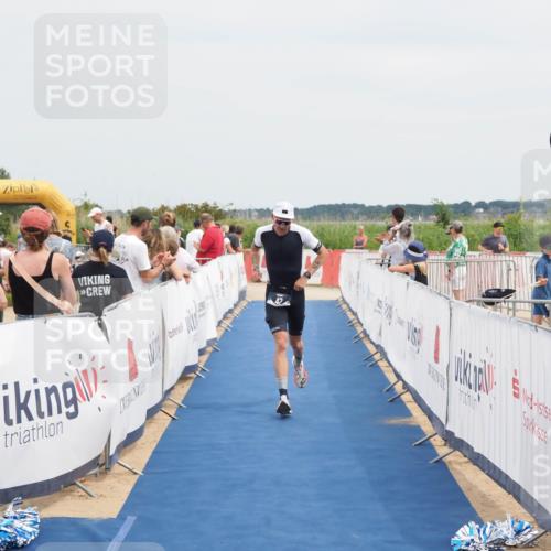 22.06.2025 - Viking Triathlon MichiJ http://msf.ph/oto/8111277 22.06.2025 14:53:16 Ziel 42 meine-sportfotos.de