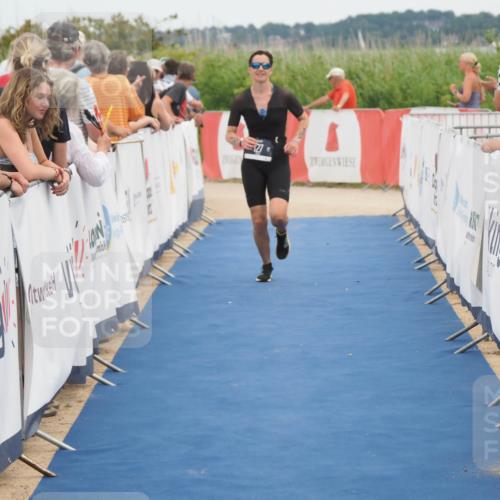 22.06.2025 - Viking Triathlon MichiJ http://msf.ph/oto/8111298 22.06.2025 15:02:37 Ziel 127, 529 meine-sportfotos.de