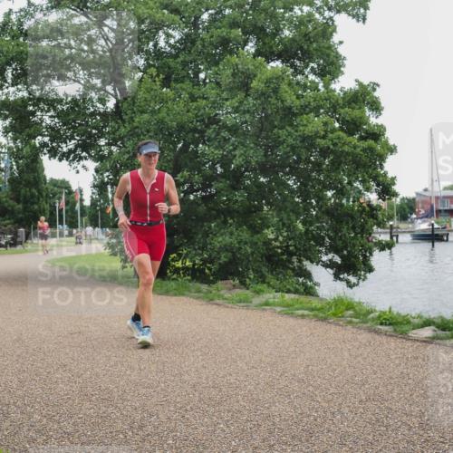 22.06.2025 - Viking Triathlon KatJ http://msf.ph/oto/8111303 22.06.2025 16:03:42 Laufen 353 meine-sportfotos.de