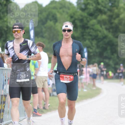 22.06.2025 - Viking Triathlon H.Heesch http://msf.ph/oto/8111338 22.06.2025 14:46:55 Laufen 269, 315, 513, 625 meine-sportfotos.de