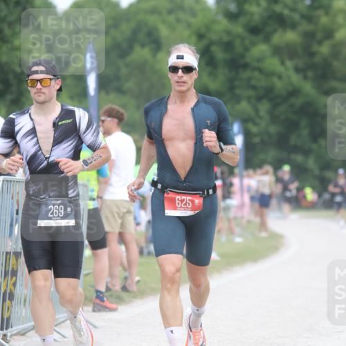 22.06.2025 - Viking Triathlon H.Heesch http://msf.ph/oto/8111343 22.06.2025 14:46:55 Laufen 269, 315, 513, 625 meine-sportfotos.de