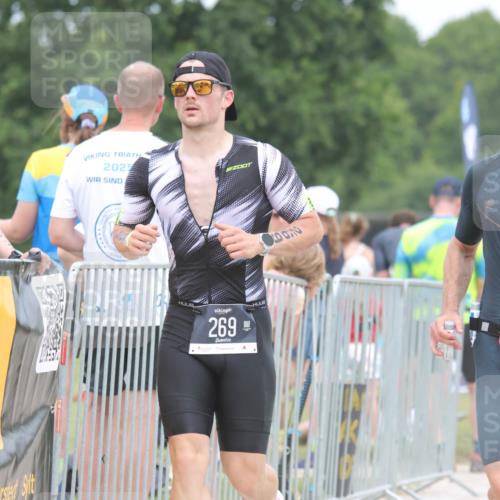 22.06.2025 - Viking Triathlon H.Heesch http://msf.ph/oto/8111350 22.06.2025 14:46:56 Laufen 269, 315, 513, 625 meine-sportfotos.de