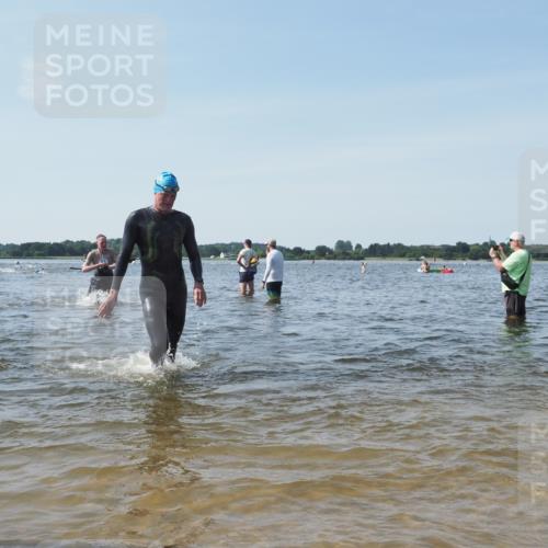 22.06.2025 - Viking Triathlon KatJ http://msf.ph/oto/8111408 22.06.2025 10:39:52 Schwimmen 29, 283, 423, 437, 518 meine-sportfotos.de