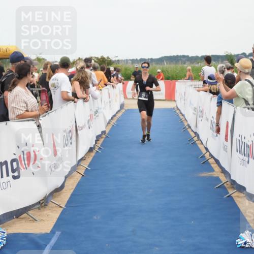22.06.2025 - Viking Triathlon MichiJ http://msf.ph/oto/8111431 22.06.2025 15:02:38 Ziel 127, 529 meine-sportfotos.de