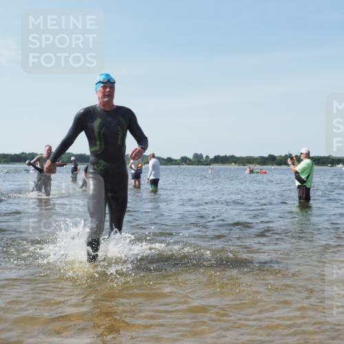 22.06.2025 - Viking Triathlon KatJ http://msf.ph/oto/8111445 22.06.2025 10:39:53 Schwimmen 29, 283, 423, 437, 518 meine-sportfotos.de