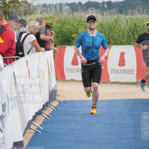 22.06.2025 - Viking Triathlon MichiJ http://msf.ph/oto/8111452 22.06.2025 14:53:27 Ziel 486 meine-sportfotos.de