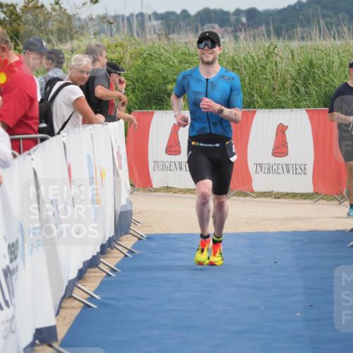 22.06.2025 - Viking Triathlon MichiJ http://msf.ph/oto/8111470 22.06.2025 14:53:27 Ziel 486 meine-sportfotos.de