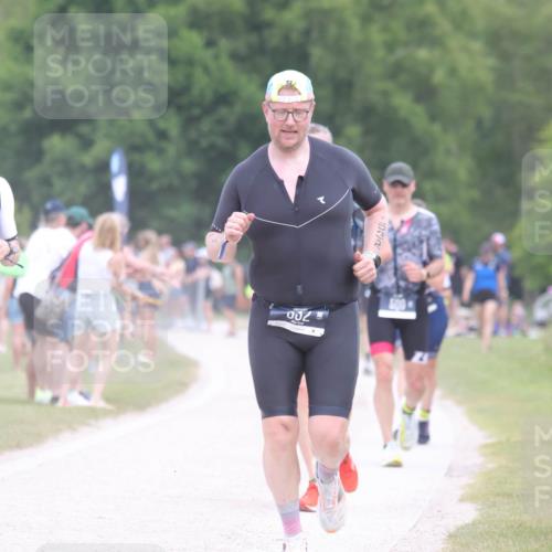 22.06.2025 - Viking Triathlon H.Heesch http://msf.ph/oto/8111481 22.06.2025 14:47:30 Laufen 61, 360, 532, 556, 607 meine-sportfotos.de