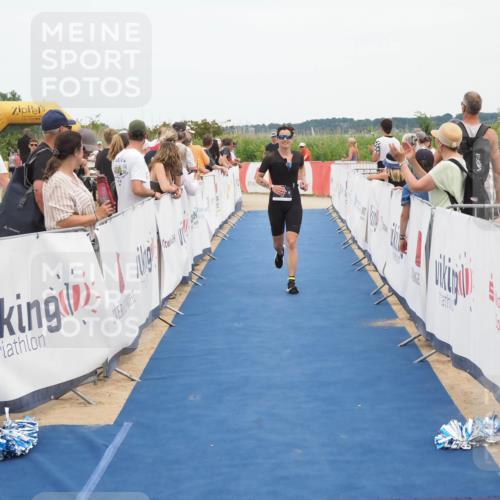 22.06.2025 - Viking Triathlon MichiJ http://msf.ph/oto/8111499 22.06.2025 15:02:39 Ziel 127, 529 meine-sportfotos.de