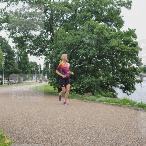 22.06.2025 - Viking Triathlon KatJ http://msf.ph/oto/8111512 22.06.2025 16:03:53 Laufen 436 meine-sportfotos.de