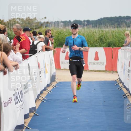 22.06.2025 - Viking Triathlon MichiJ http://msf.ph/oto/8111532 22.06.2025 14:53:28 Ziel 486 meine-sportfotos.de