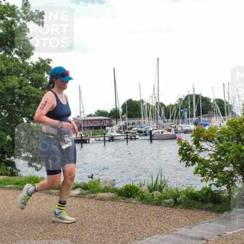 22.06.2025 - Viking Triathlon KatJ http://msf.ph/oto/8111536 22.06.2025 15:03:38 Laufen 140 meine-sportfotos.de