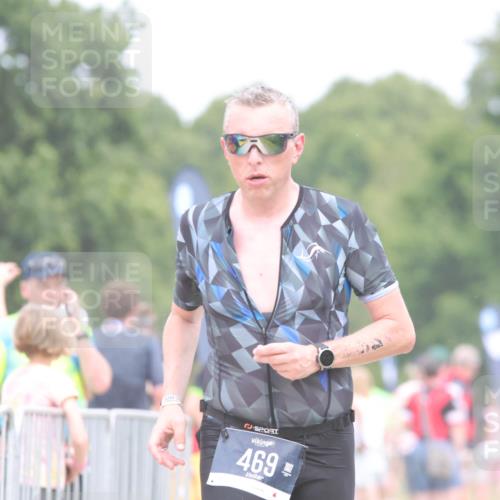22.06.2025 - Viking Triathlon H.Heesch http://msf.ph/oto/8111548 22.06.2025 14:47:35 Laufen 360, 469, 500, 532 meine-sportfotos.de