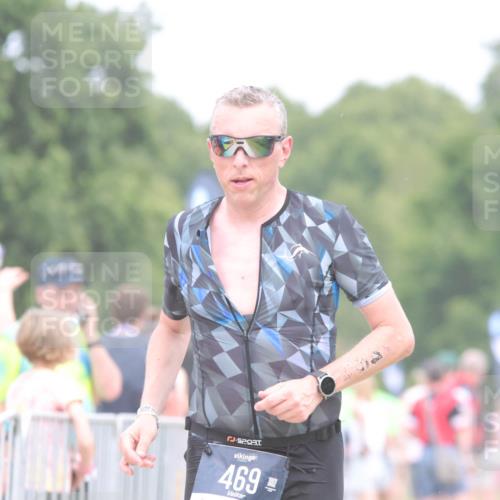 22.06.2025 - Viking Triathlon H.Heesch http://msf.ph/oto/8111553 22.06.2025 14:47:36 Laufen 360, 469, 500, 532 meine-sportfotos.de