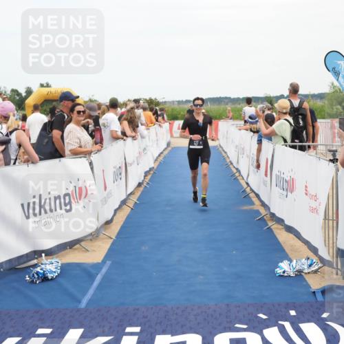 22.06.2025 - Viking Triathlon MichiJ http://msf.ph/oto/8111575 22.06.2025 15:02:39 Ziel 127, 529 meine-sportfotos.de
