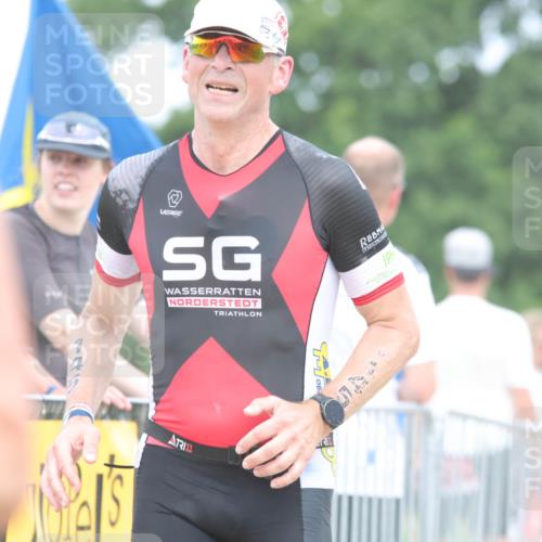 22.06.2025 - Viking Triathlon H.Heesch http://msf.ph/oto/8111618 22.06.2025 14:47:45 Laufen 22, 145, 362, 500, 520 meine-sportfotos.de