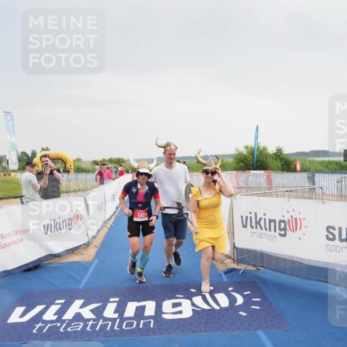 22.06.2025 - Viking Triathlon MichiJ http://msf.ph/oto/8111619 22.06.2025 16:40:57 Ziel 649 meine-sportfotos.de