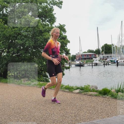 22.06.2025 - Viking Triathlon KatJ http://msf.ph/oto/8111649 22.06.2025 16:03:54 Laufen 436 meine-sportfotos.de
