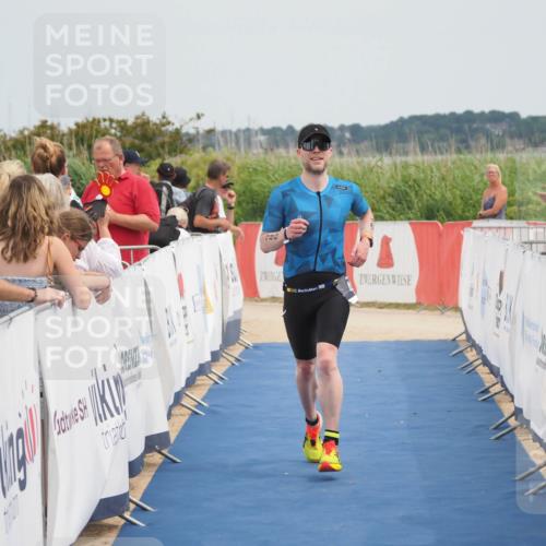 22.06.2025 - Viking Triathlon MichiJ http://msf.ph/oto/8111653 22.06.2025 14:53:29 Ziel 486 meine-sportfotos.de
