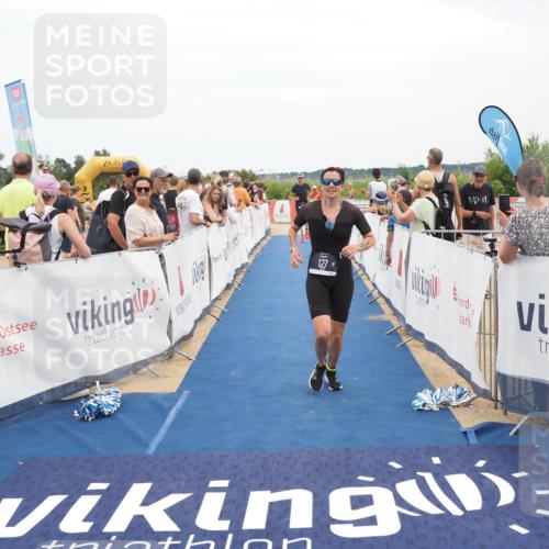 22.06.2025 - Viking Triathlon MichiJ http://msf.ph/oto/8111683 22.06.2025 15:02:40 Ziel 127, 529 meine-sportfotos.de