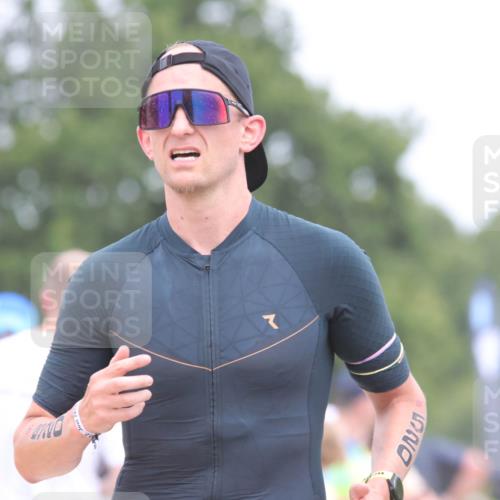 22.06.2025 - Viking Triathlon H.Heesch http://msf.ph/oto/8111684 22.06.2025 14:47:49 Laufen 22, 145, 362, 520 meine-sportfotos.de