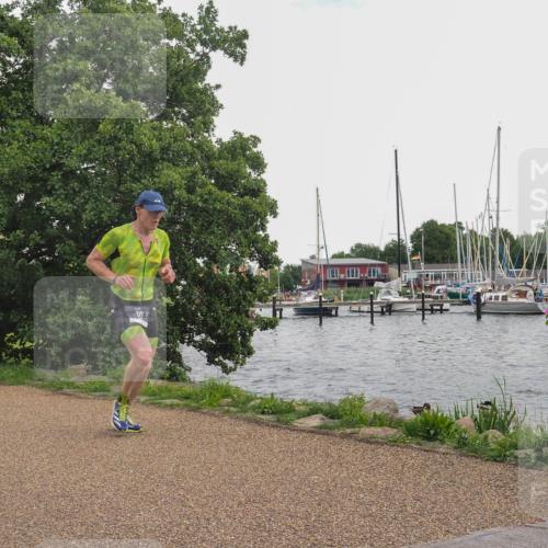 22.06.2025 - Viking Triathlon KatJ http://msf.ph/oto/8111689 22.06.2025 15:03:57 Laufen 66 meine-sportfotos.de