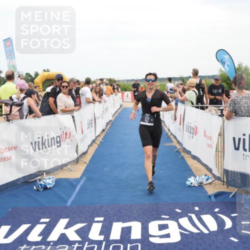 22.06.2025 - Viking Triathlon MichiJ http://msf.ph/oto/8111700 22.06.2025 15:02:40 Ziel 127, 529 meine-sportfotos.de