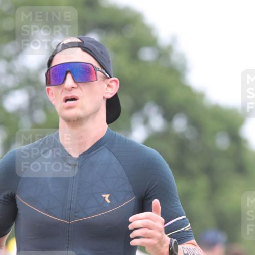22.06.2025 - Viking Triathlon H.Heesch http://msf.ph/oto/8111704 22.06.2025 14:47:49 Laufen 22, 145, 362, 520 meine-sportfotos.de