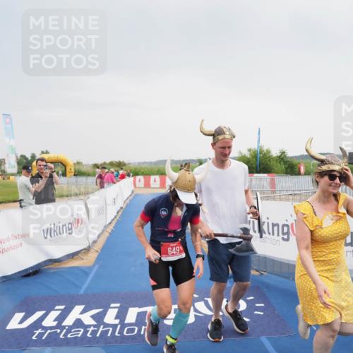 22.06.2025 - Viking Triathlon MichiJ http://msf.ph/oto/8111708 22.06.2025 16:40:57 Ziel 649 meine-sportfotos.de