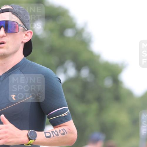 22.06.2025 - Viking Triathlon H.Heesch http://msf.ph/oto/8111710 22.06.2025 14:47:49 Laufen 22, 145, 362, 520 meine-sportfotos.de