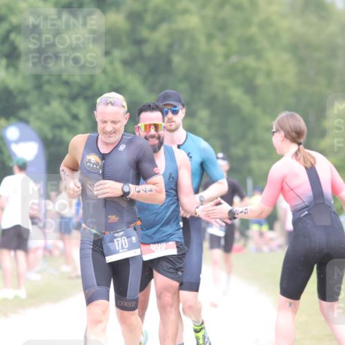 22.06.2025 - Viking Triathlon H.Heesch http://msf.ph/oto/8111749 22.06.2025 14:48:08 Laufen 57, 170, 609 meine-sportfotos.de