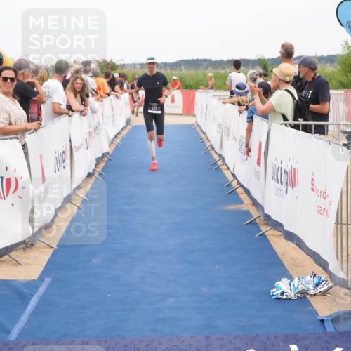22.06.2025 - Viking Triathlon MichiJ http://msf.ph/oto/8111769 22.06.2025 15:02:42 Ziel 127, 529 meine-sportfotos.de