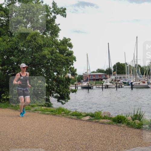 22.06.2025 - Viking Triathlon KatJ http://msf.ph/oto/8111776 22.06.2025 15:04:24 Laufen 282 meine-sportfotos.de