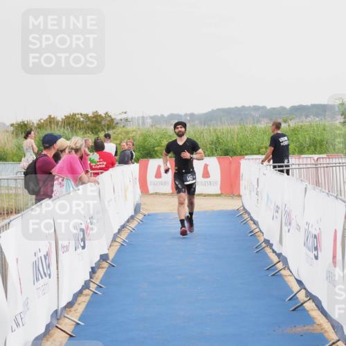 22.06.2025 - Viking Triathlon MichiJ http://msf.ph/oto/8111789 22.06.2025 16:41:07 Ziel 542 meine-sportfotos.de