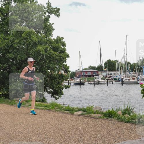 22.06.2025 - Viking Triathlon KatJ http://msf.ph/oto/8111795 22.06.2025 15:04:24 Laufen 282 meine-sportfotos.de
