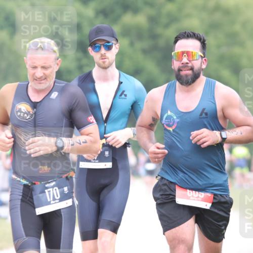 22.06.2025 - Viking Triathlon H.Heesch http://msf.ph/oto/8111805 22.06.2025 14:48:11 Laufen 57, 170, 193, 609 meine-sportfotos.de