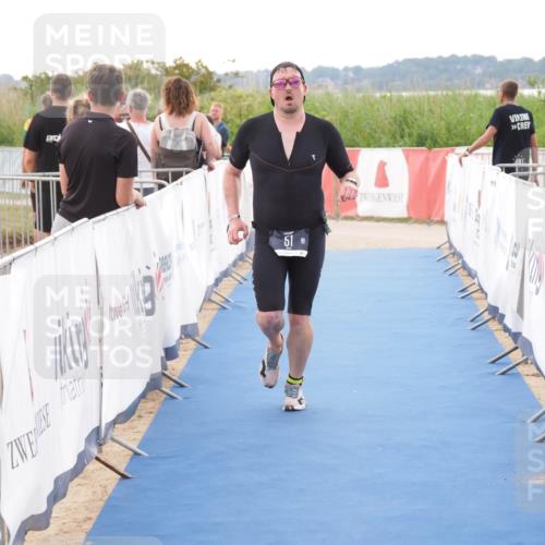 22.06.2025 - Viking Triathlon MichiJ http://msf.ph/oto/8111824 22.06.2025 16:24:29 Ziel 51 meine-sportfotos.de