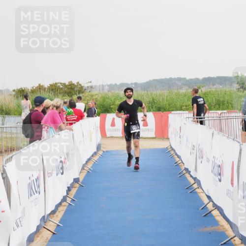 22.06.2025 - Viking Triathlon MichiJ http://msf.ph/oto/8111833 22.06.2025 16:41:07 Ziel 542 meine-sportfotos.de