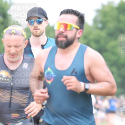 22.06.2025 - Viking Triathlon H.Heesch http://msf.ph/oto/8111834 22.06.2025 14:48:13 Laufen 57, 170, 193, 609 meine-sportfotos.de