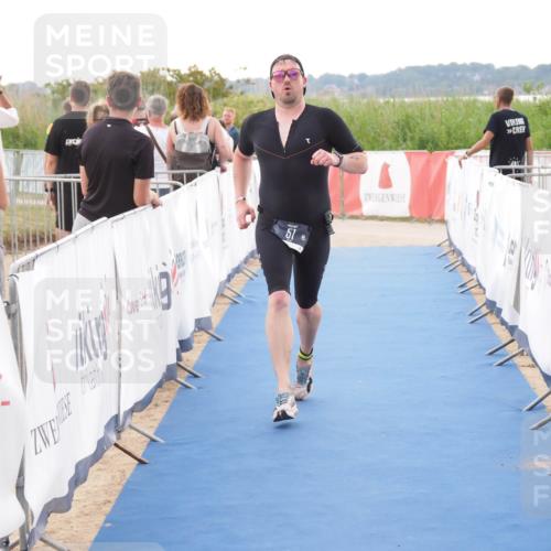 22.06.2025 - Viking Triathlon MichiJ http://msf.ph/oto/8111840 22.06.2025 16:24:30 Ziel 51 meine-sportfotos.de