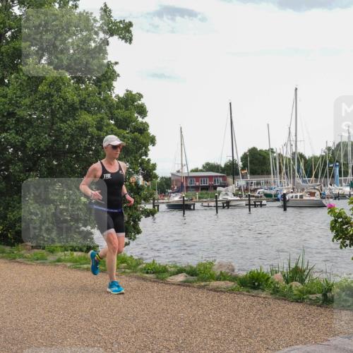 22.06.2025 - Viking Triathlon KatJ http://msf.ph/oto/8111846 22.06.2025 15:04:24 Laufen 282 meine-sportfotos.de