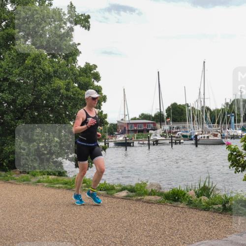 22.06.2025 - Viking Triathlon KatJ http://msf.ph/oto/8111860 22.06.2025 15:04:24 Laufen 282 meine-sportfotos.de