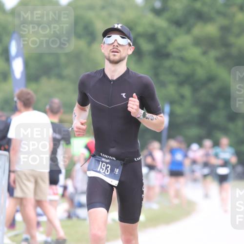 22.06.2025 - Viking Triathlon H.Heesch http://msf.ph/oto/8111863 22.06.2025 14:48:17 Laufen 57, 170, 193, 609 meine-sportfotos.de