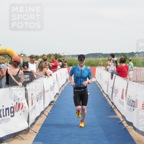 22.06.2025 - Viking Triathlon MichiJ http://msf.ph/oto/8111864 22.06.2025 14:53:31 Ziel 486 meine-sportfotos.de
